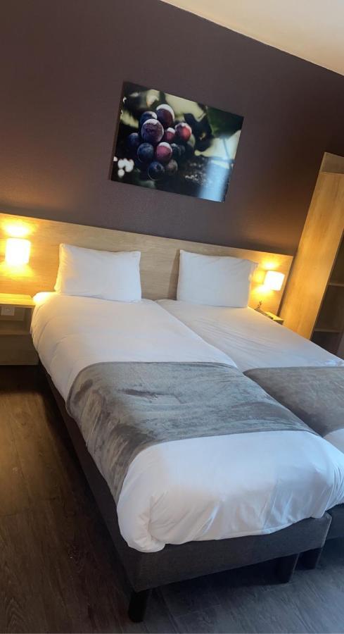 Hotel Wood Inn Bordeaux Aeroport Merignac  Exterior photo
